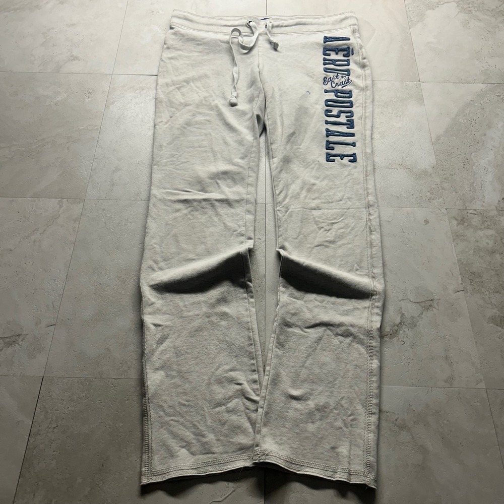 Aeropostale Sweatpants Gray Women Size M Wide Leg Y2K Logo Loungewear Joggers